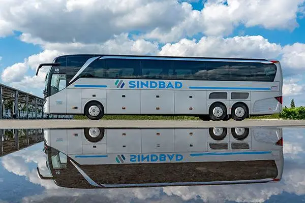 Sindbad - про нас - фотографії автобусів в колоні